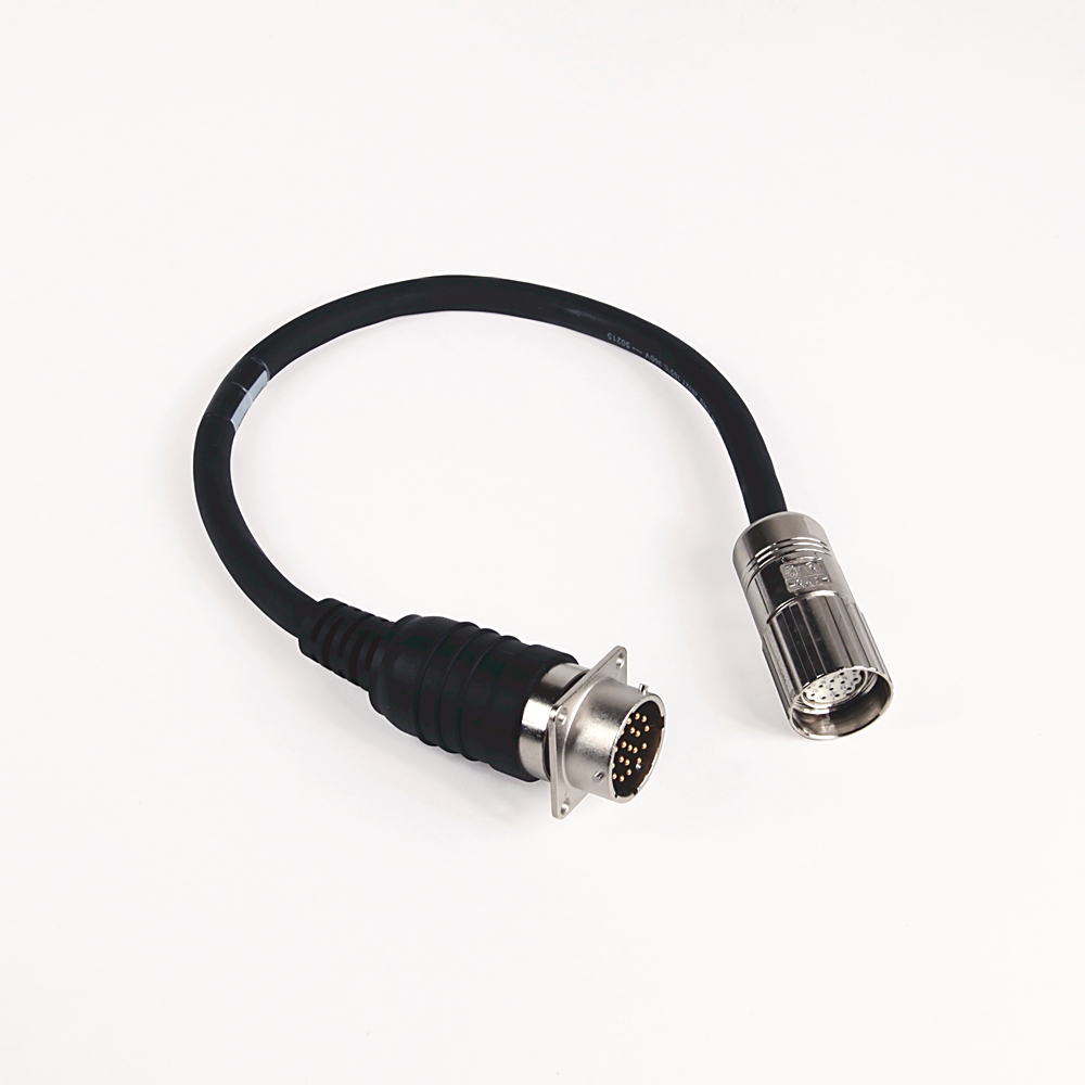 Allen-Bradley Allen-Bradley 2090-CFBM4E2-CATR MP-Series 0.5m Transition Cable