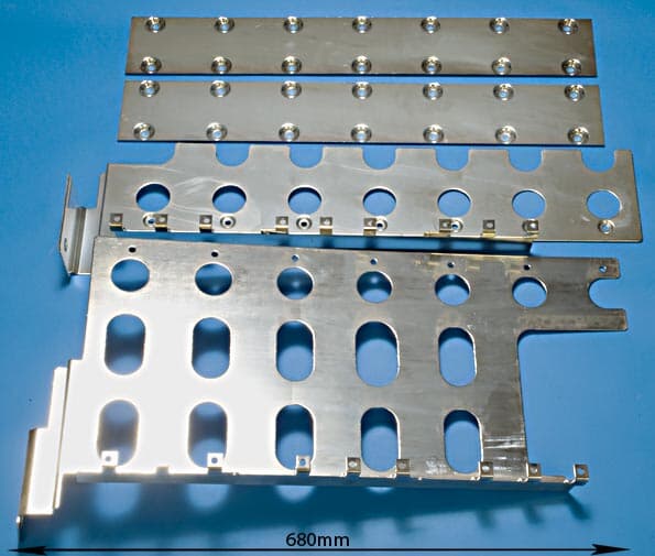 ABB ABB 3AUA0000077715 DC-BUSBAR 690V; bus bar, cu