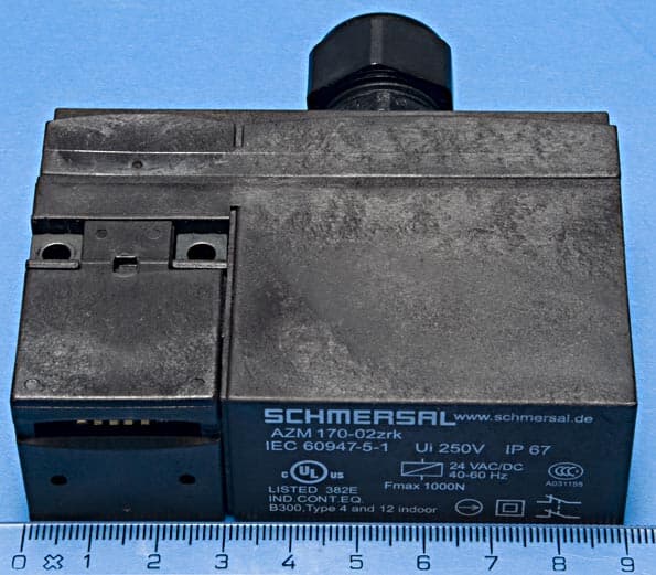 ABB ABB 3BHB006872P0001 Azm 170 -02ZRK 24VDC; safety lock.