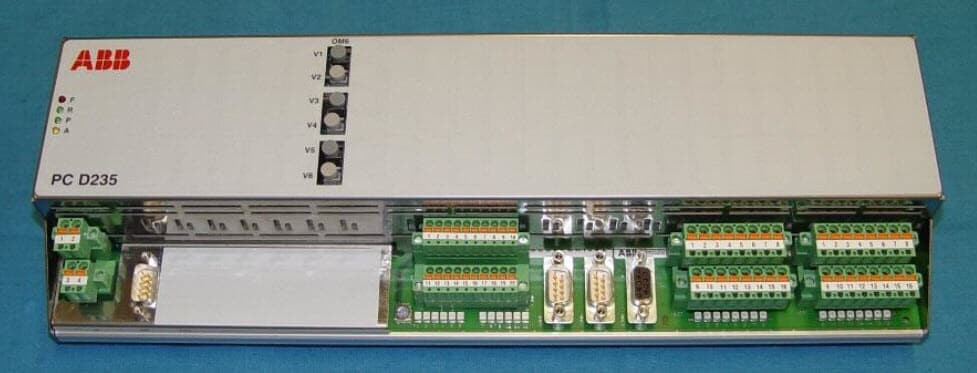 ABB ABB 3BHE032025R0101 Pc D235 a: PEC80-CIO fu