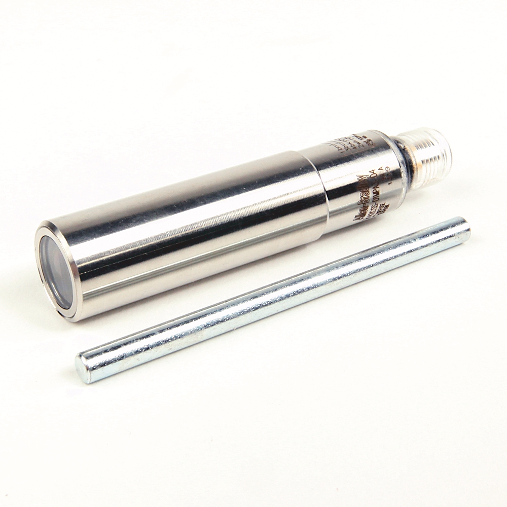 Allen-Bradley Allen-Bradley 42CSS-D1MPA3-D4 42CS Cylindrical Photoelectric Sensor