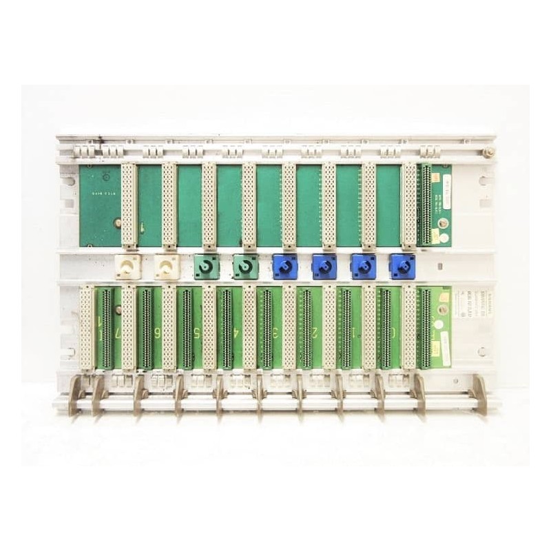 Siemens Siemens 6ES5701-3LA12 – SIMATIC S5 legacy rack, cable, connector or installation accessory