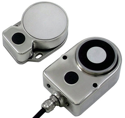 Omron Omron D40ML-P2-U-5M – RFID Magnetic Locking Safety Switch