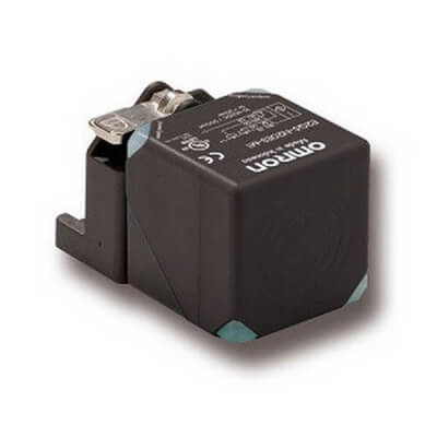 Omron Omron E2Q5-N20F1-M1 – Long distance square inductive proximity sensor