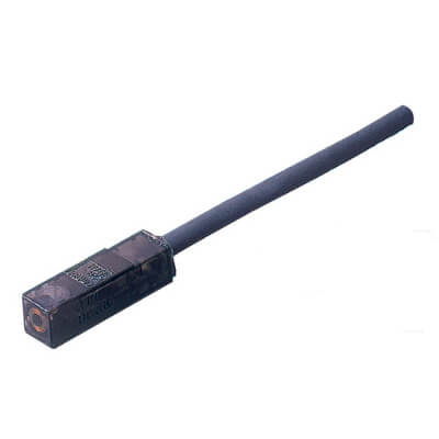 Omron Omron E2S-Q15 1M – Miniature rectangular Inductive