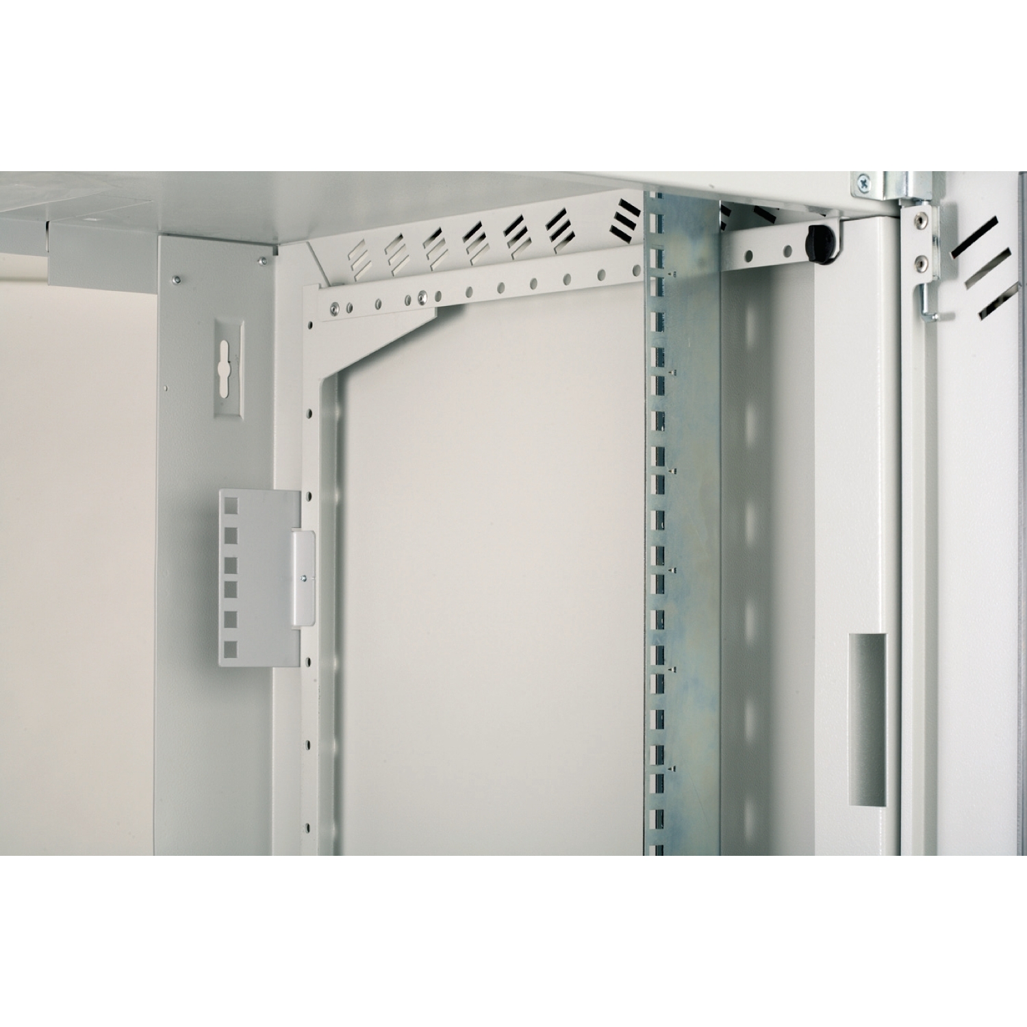 Schneider Electric Schneider Electric NSYSSOPB – Actassi - 19" upright - set of 2 - 2U